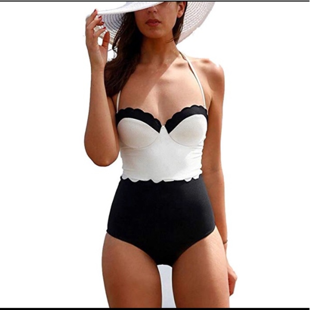 Women's One Piece Swimsuit scalloped